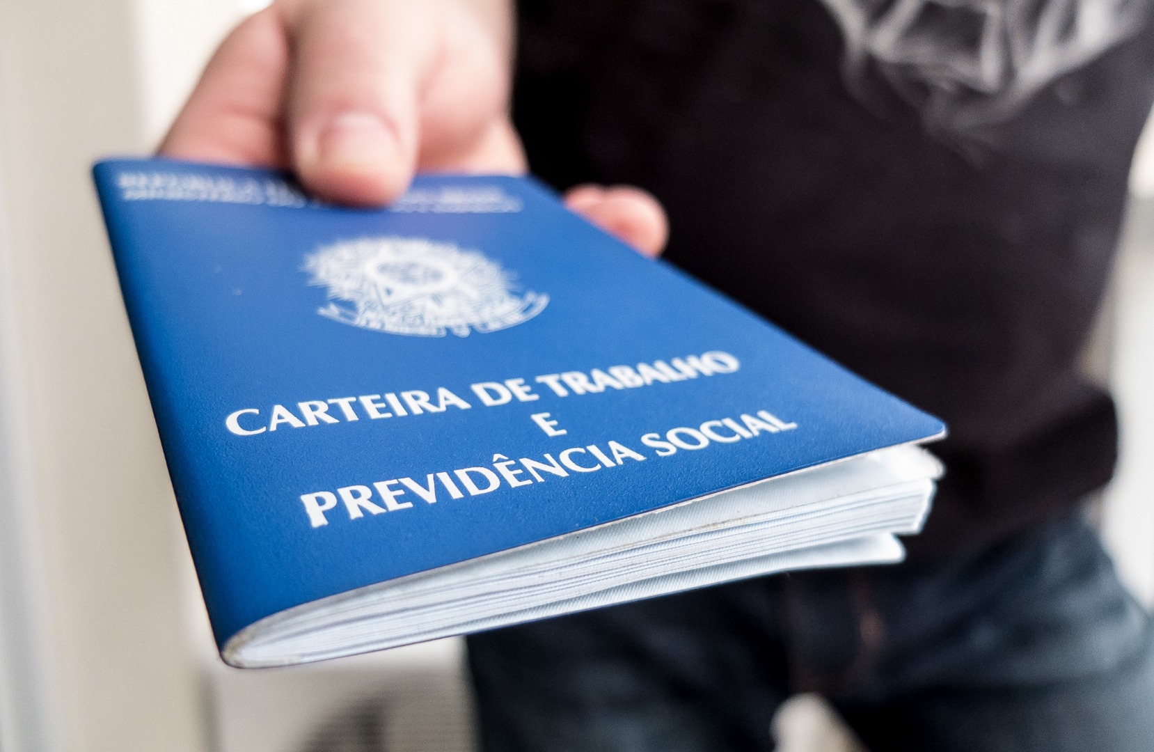 Seus documentos para trabalho estão em dia?